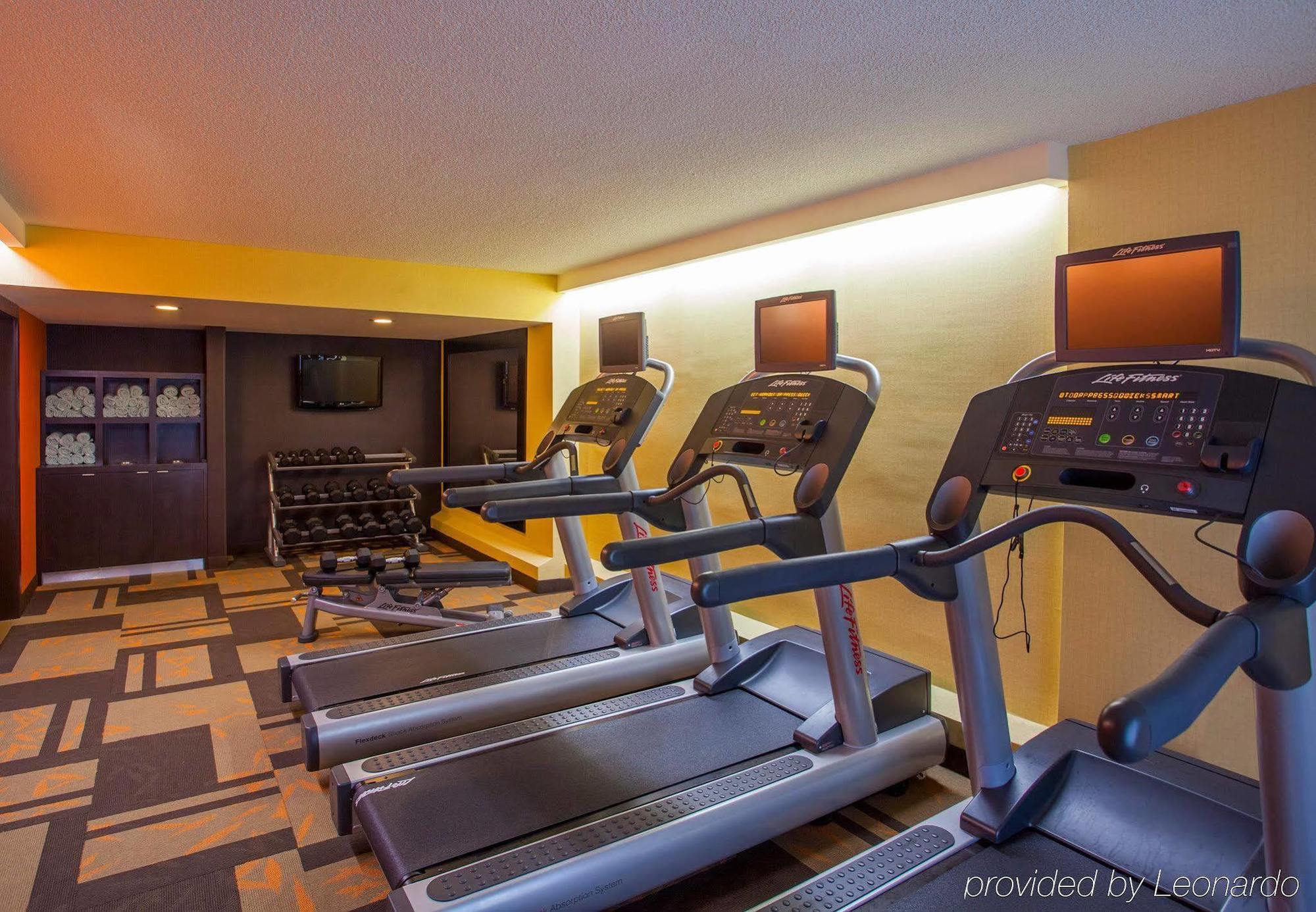Courtyard By Marriott Charlotte Airport Loso Einrichtungen foto
